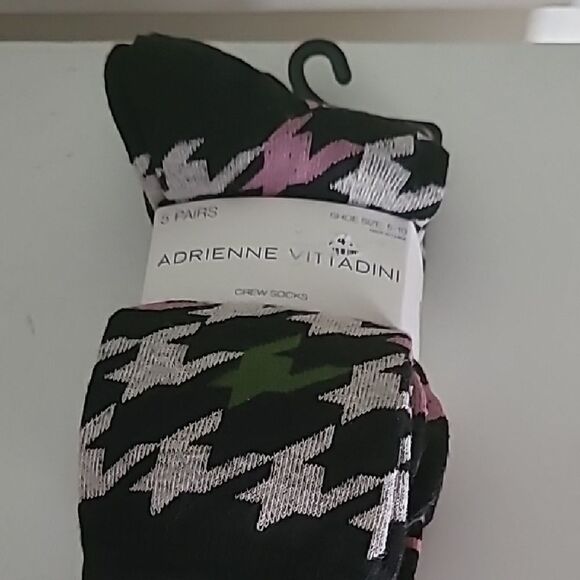 Adrienne Vittadini Black and Pink Crew Socks - Picture 1 of 4